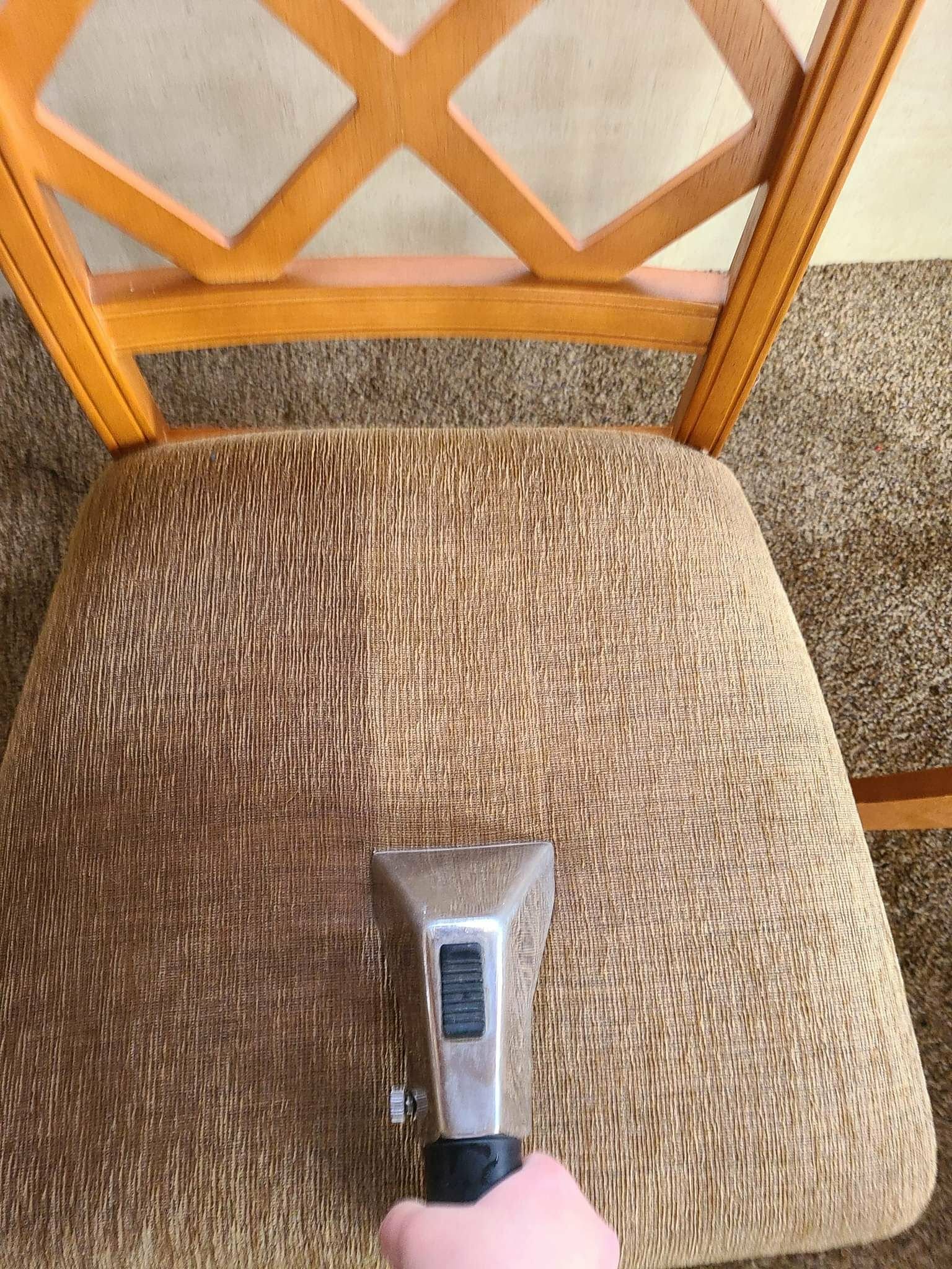 Nettoyage de chaise